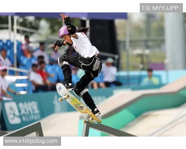 深圳滑板队荣获全国滑板耐力排行榜第二名展现卓越实力与团队精神